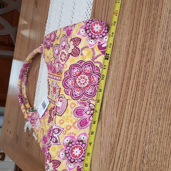 NWT, Vera Bradley Large Hobo (Bali Gold) - Picture 11 of 14